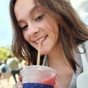 Meet your Posher, Bella